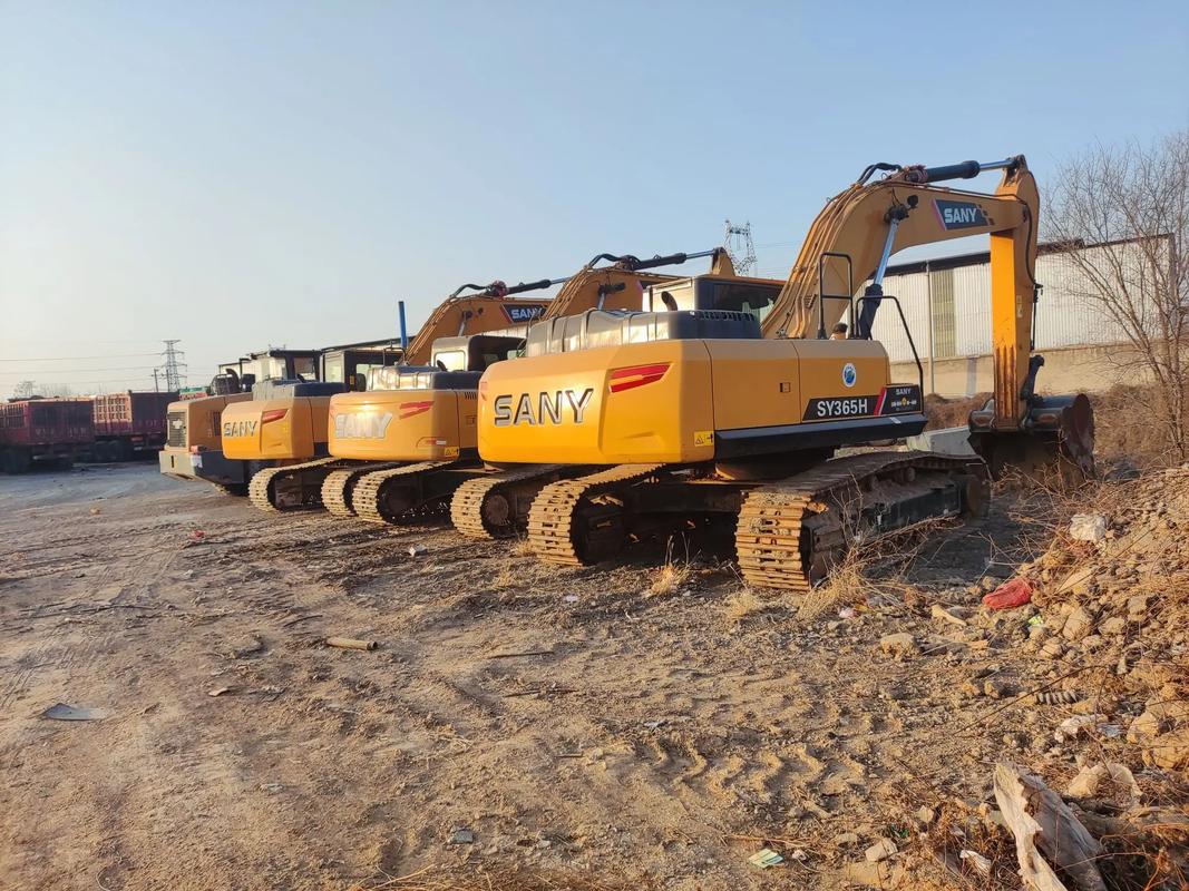 众通工程机械设备租赁及安装服务公告